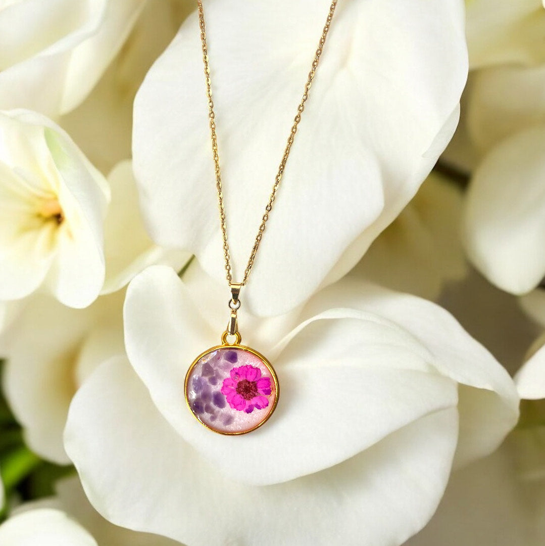 L' éclat d'énergie (pierres energétiques et fleurs séchées)